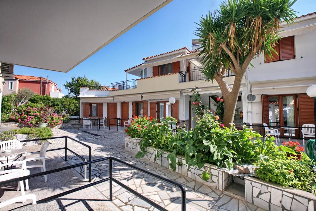 Aklidi Hotel Mytilíni Kültér fotó