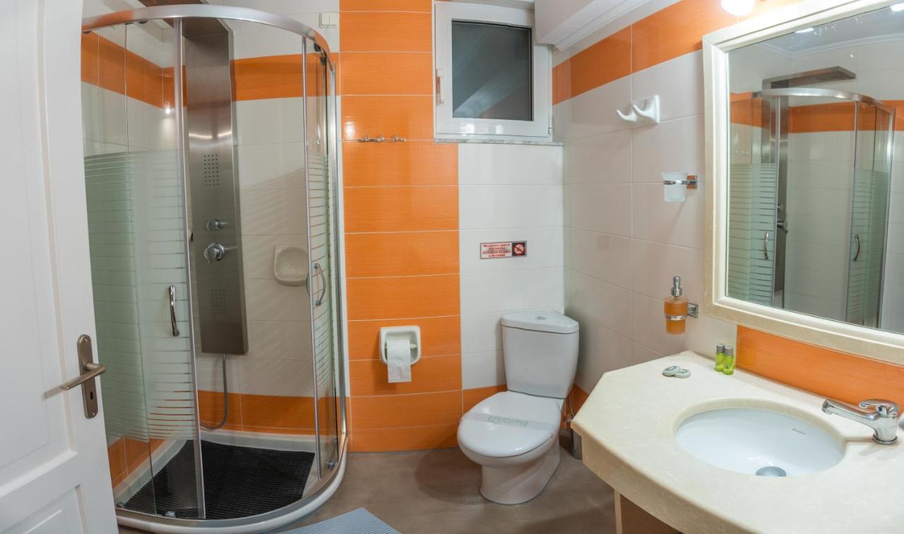 Aklidi Hotel Mytilíni Kültér fotó